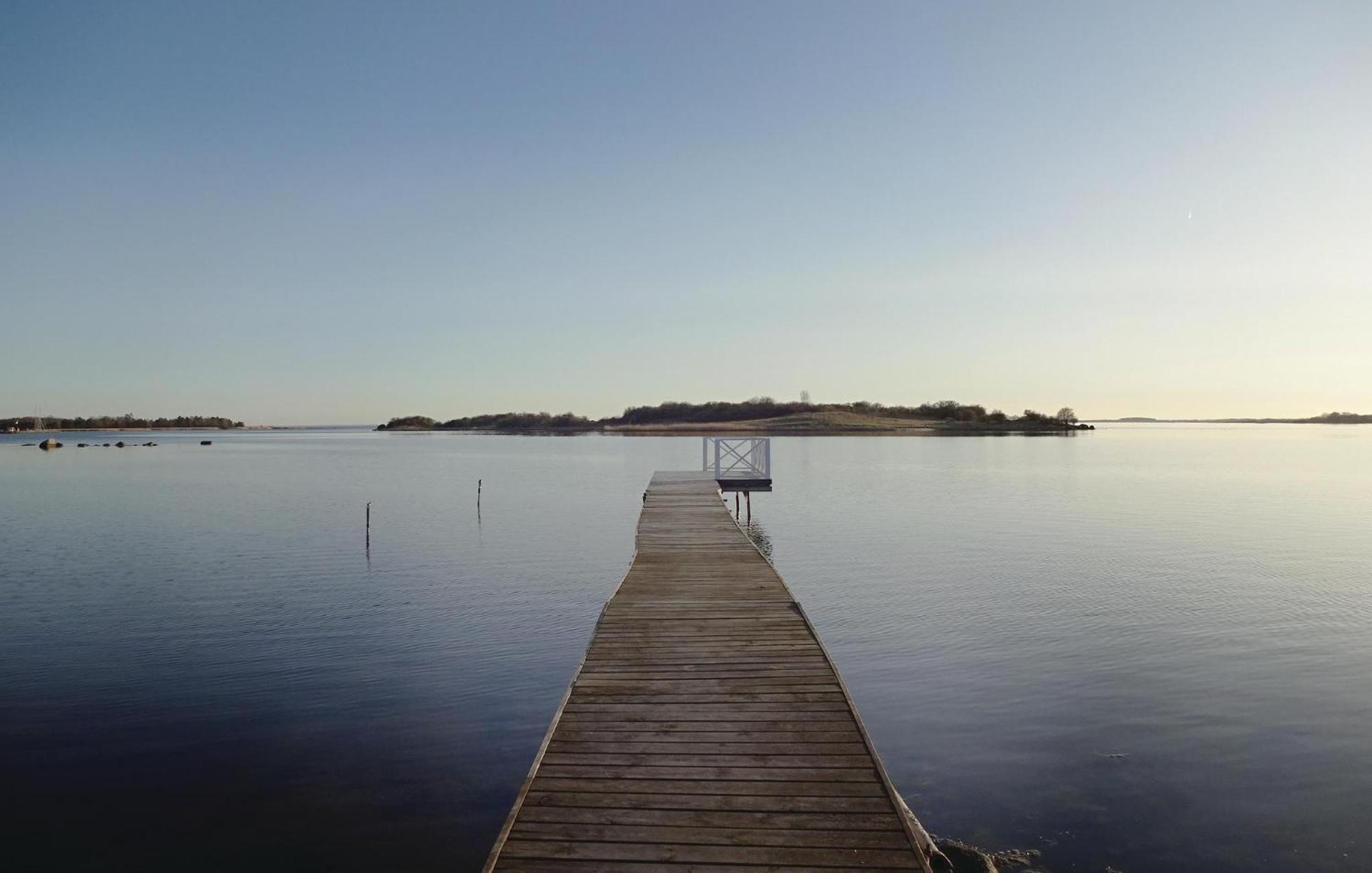 Awesome Home In Soelvesborg With House Sea View Exteriér fotografie